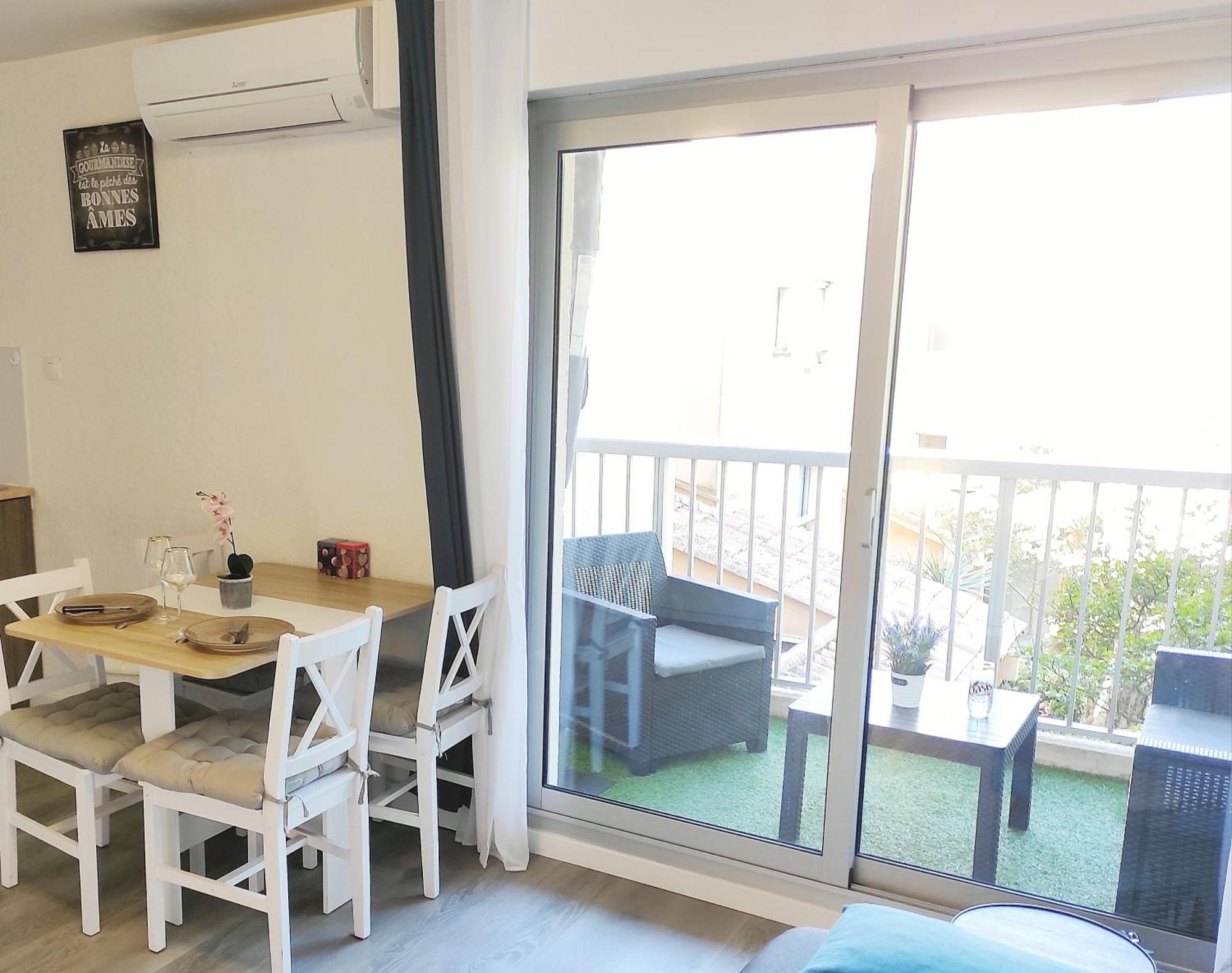 Charmant Studio Climatise 24 M2 Terrasse A 100M De La Plage Сен-Мандріє-сюр-Мер Екстер'єр фото