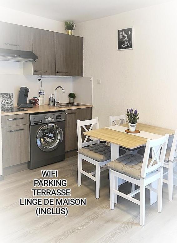 Charmant Studio Climatise 24 M2 Terrasse A 100M De La Plage Сен-Мандріє-сюр-Мер Екстер'єр фото